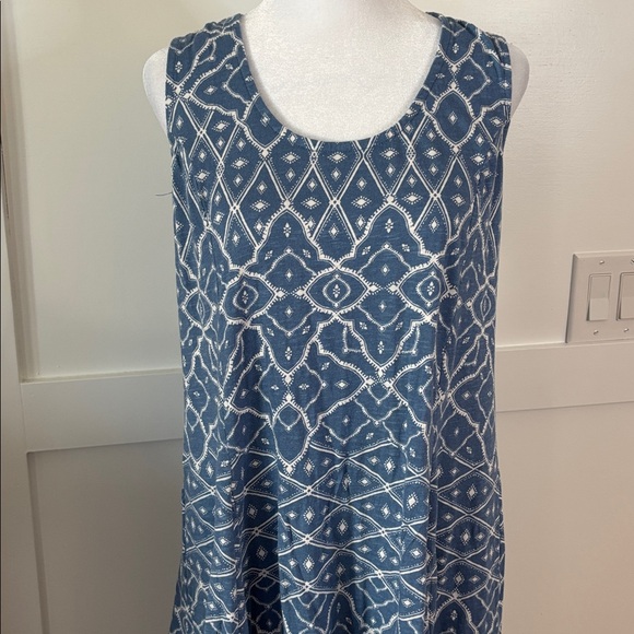 Canon Blue Geometric Maxi Dress size large petite in great condition - Picture 2 of 4